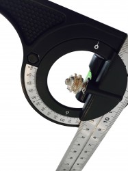 Kotnik kombinirani z vodno tehtnico in merilnikom kota