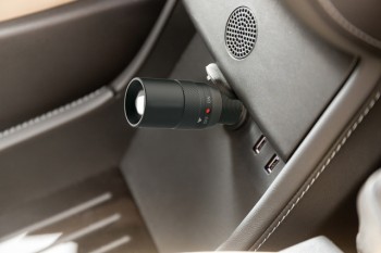 LED žepna akumulatorska svetilka 12-24 V