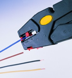 Klešče za odstranjevanje izolacije žic samonastavljive