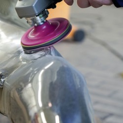 Pasta polirna visokozmogljiva za vse kovine