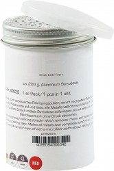 Čistilni prašek za odstranjevanje kreme in paste